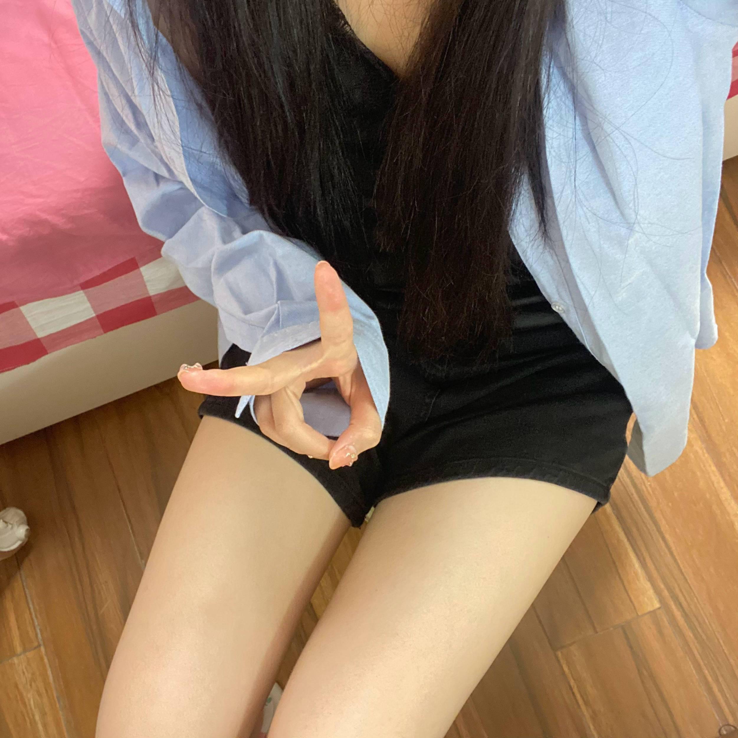 北郊极品美少女，粉嫩多汁